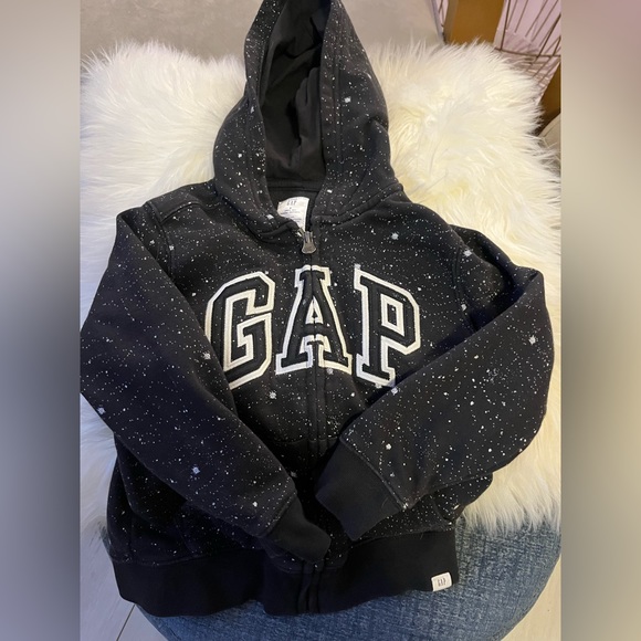 GAP Boys Size 5 Zip-up Hoodie - Bundle of 3 for $40 - Picture 1 of 2